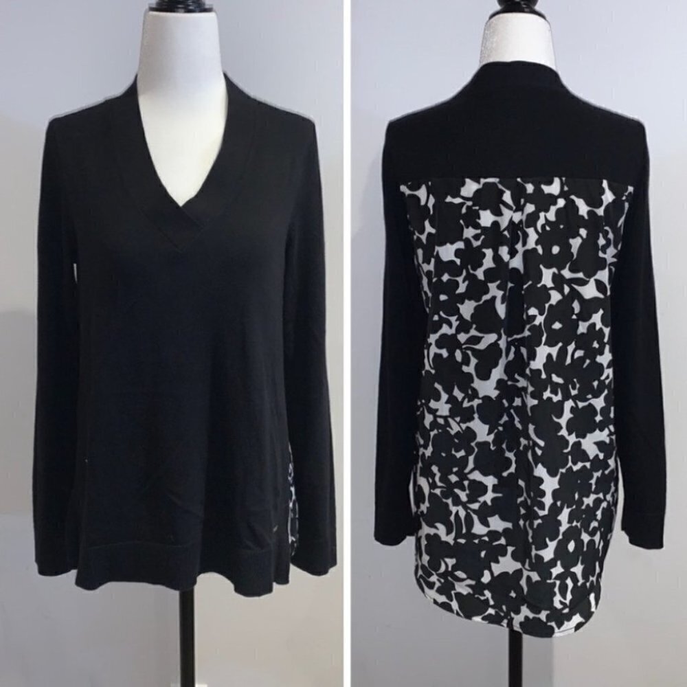 Tommy Hilfiger black/white floral chiffon V-neck sweater size Small